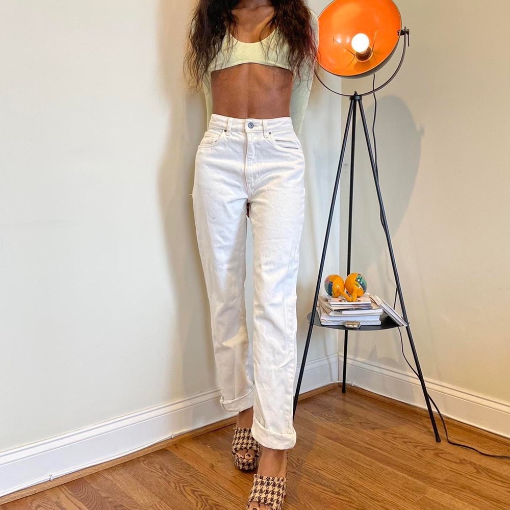 90s style off white/ cream colored denim jeans by Cotton On